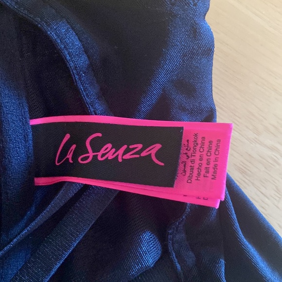 Black bralette LaSenxa - Picture 4 of 5